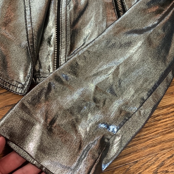 Express Jacket - Picture 4 of 6